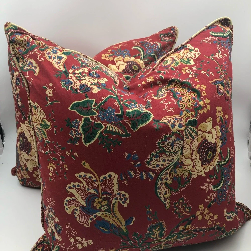 NWOT Pottery Barn Johanna Printed Throw Pillows Set of 2
